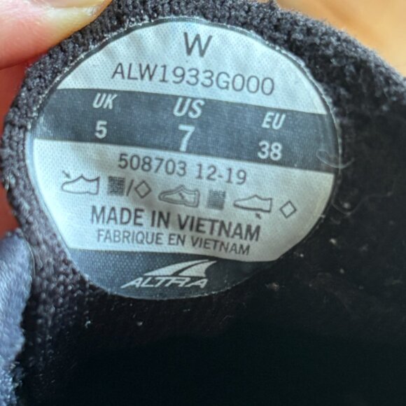 Altra Sneakers size 7/38 - Picture 4 of 4